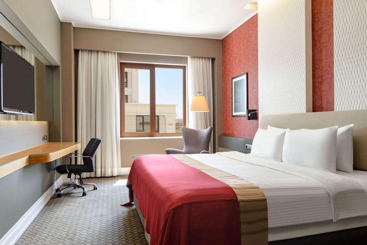 Ramada Plaza By Wyndham Eskişehir Exteriér fotografie