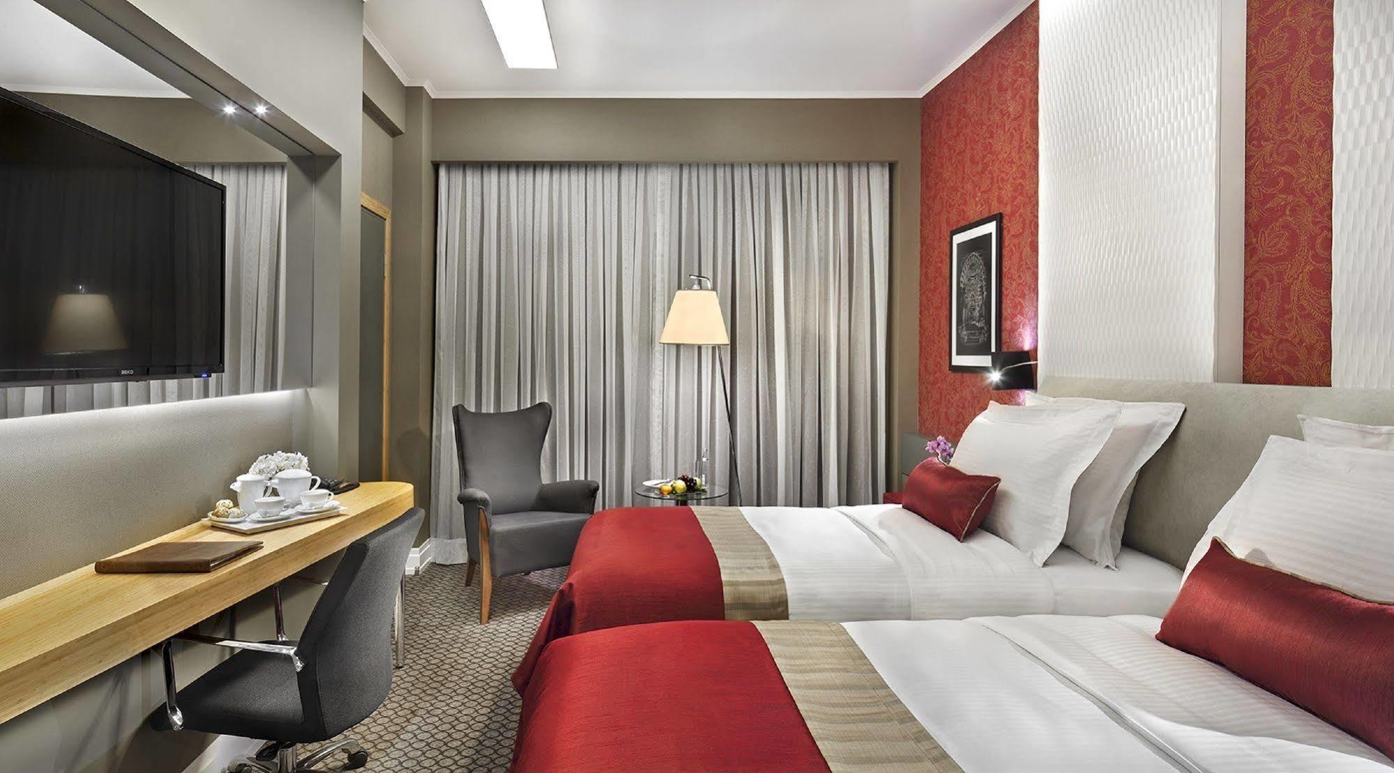 Ramada Plaza By Wyndham Eskişehir Exteriér fotografie