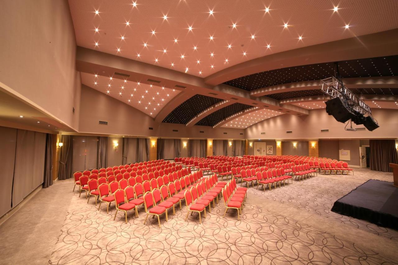 Ramada Plaza By Wyndham Eskişehir Exteriér fotografie